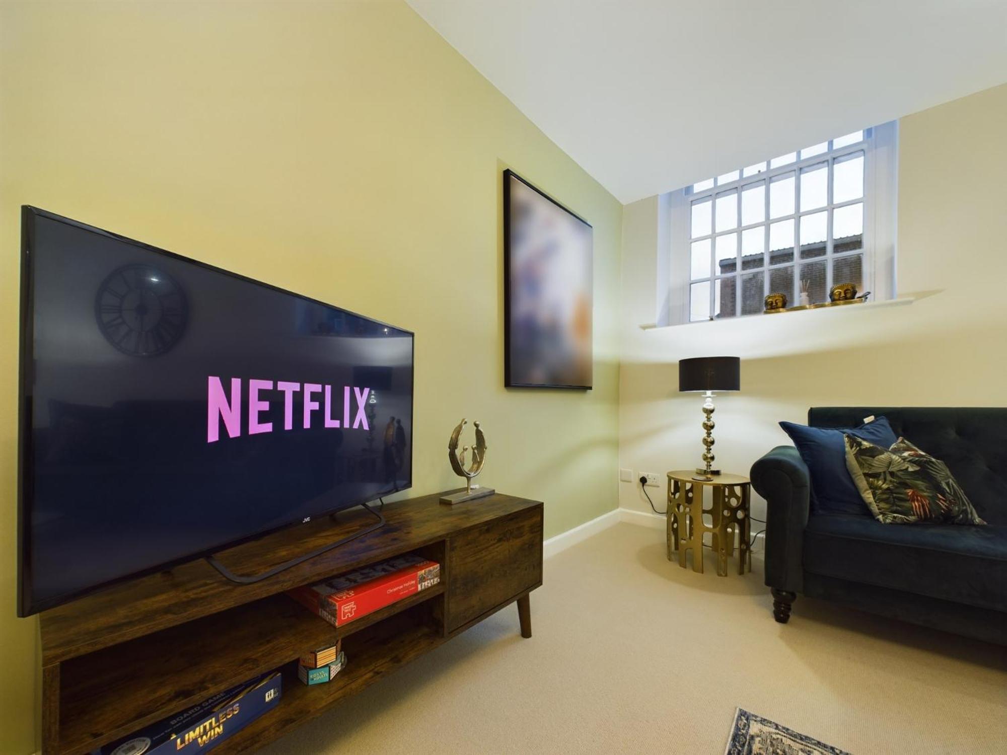 Modern Duplex Central Free Parking Wi-Fi Apartment Cheltenham Exterior photo